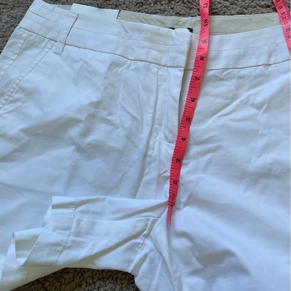 Dalia collection white cotton shorts size 10